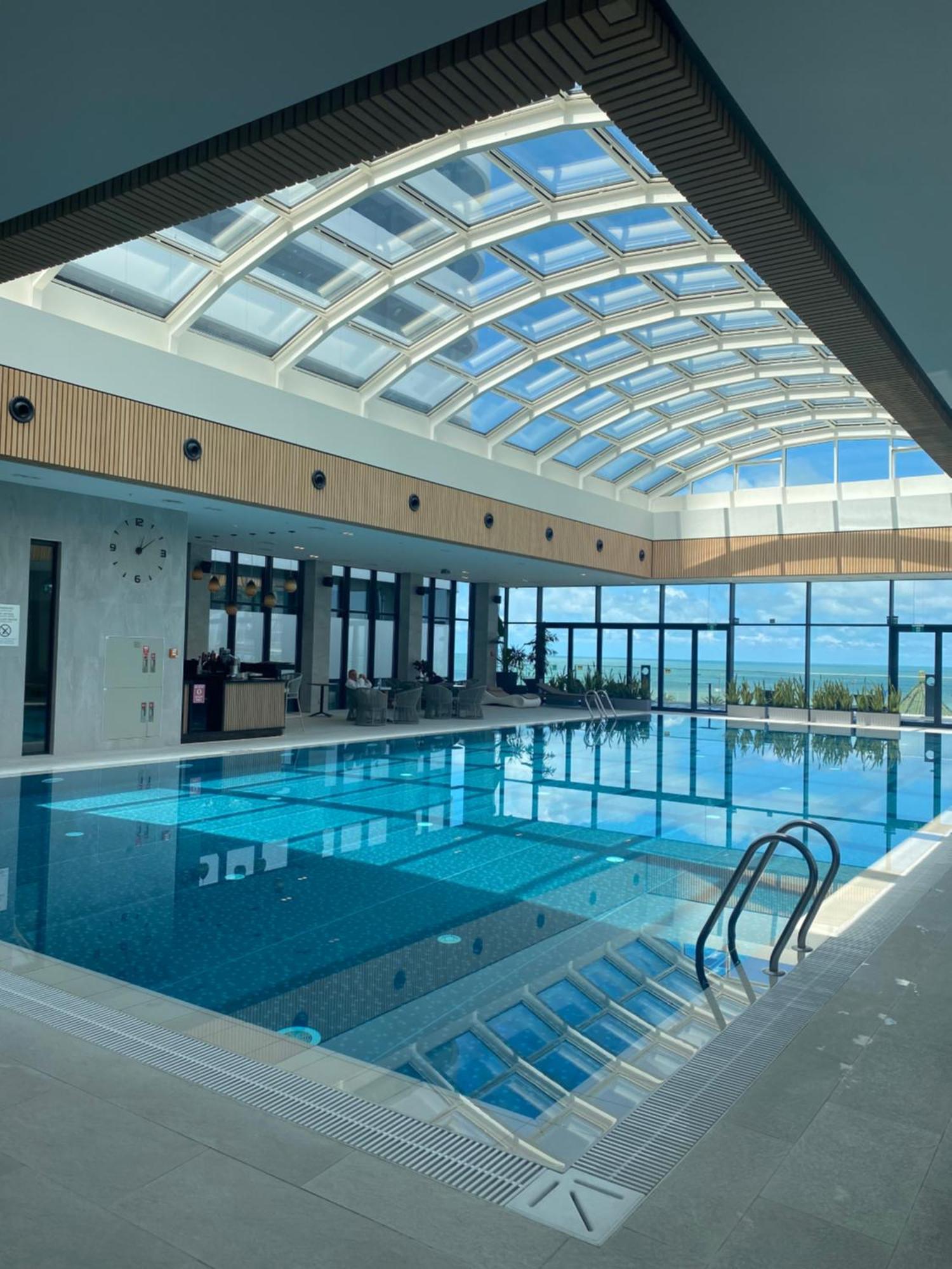 Onyx Palace Delux Batumi Esterno foto