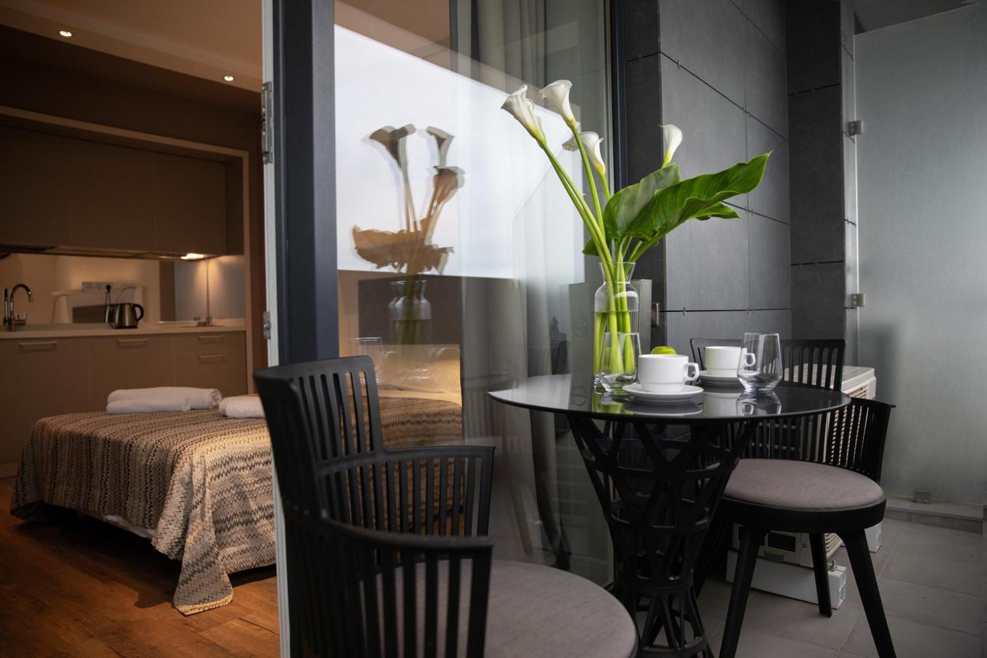 Onyx Palace Delux Batumi Esterno foto